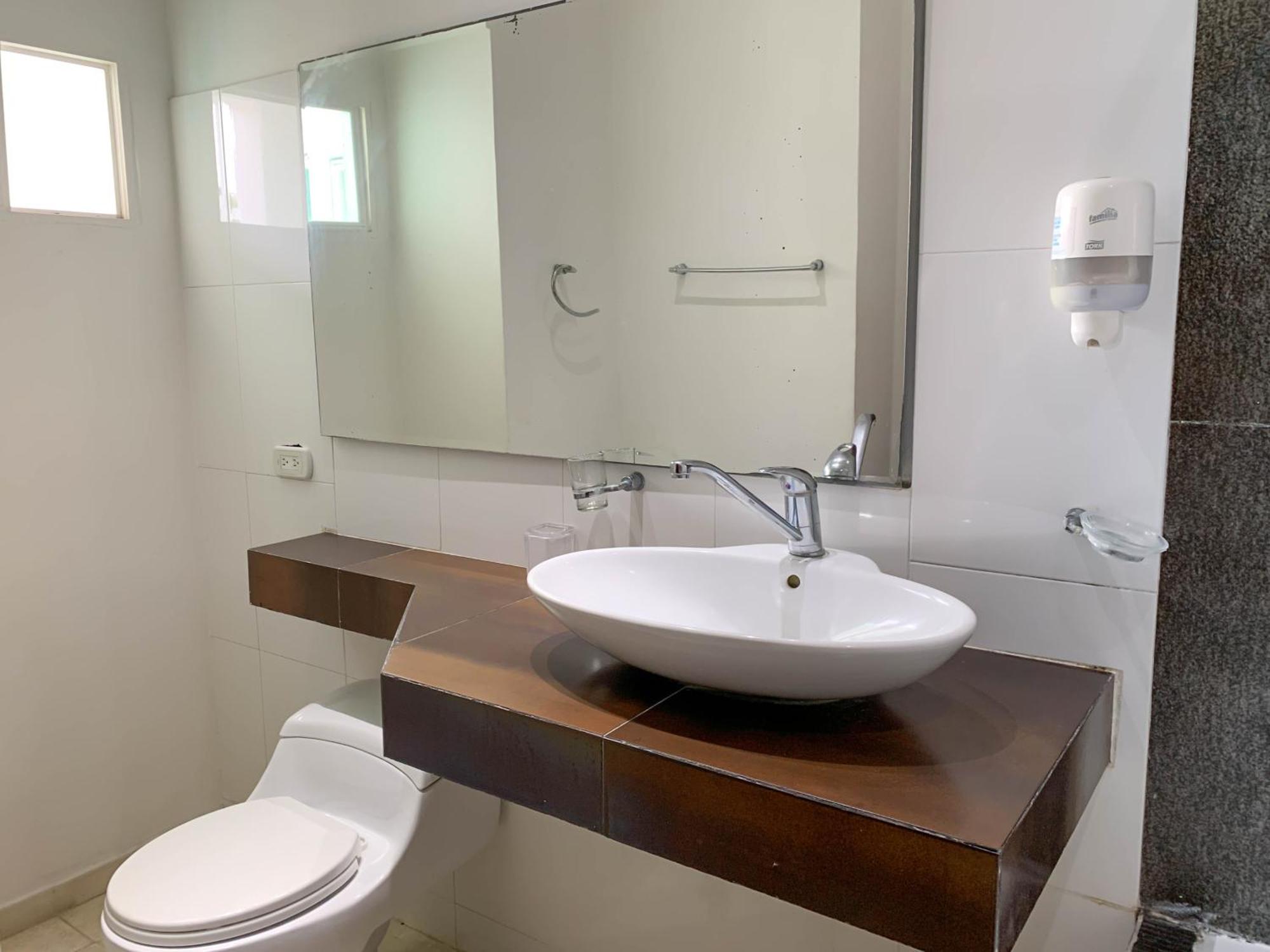 Hotel Coral Reef 3*