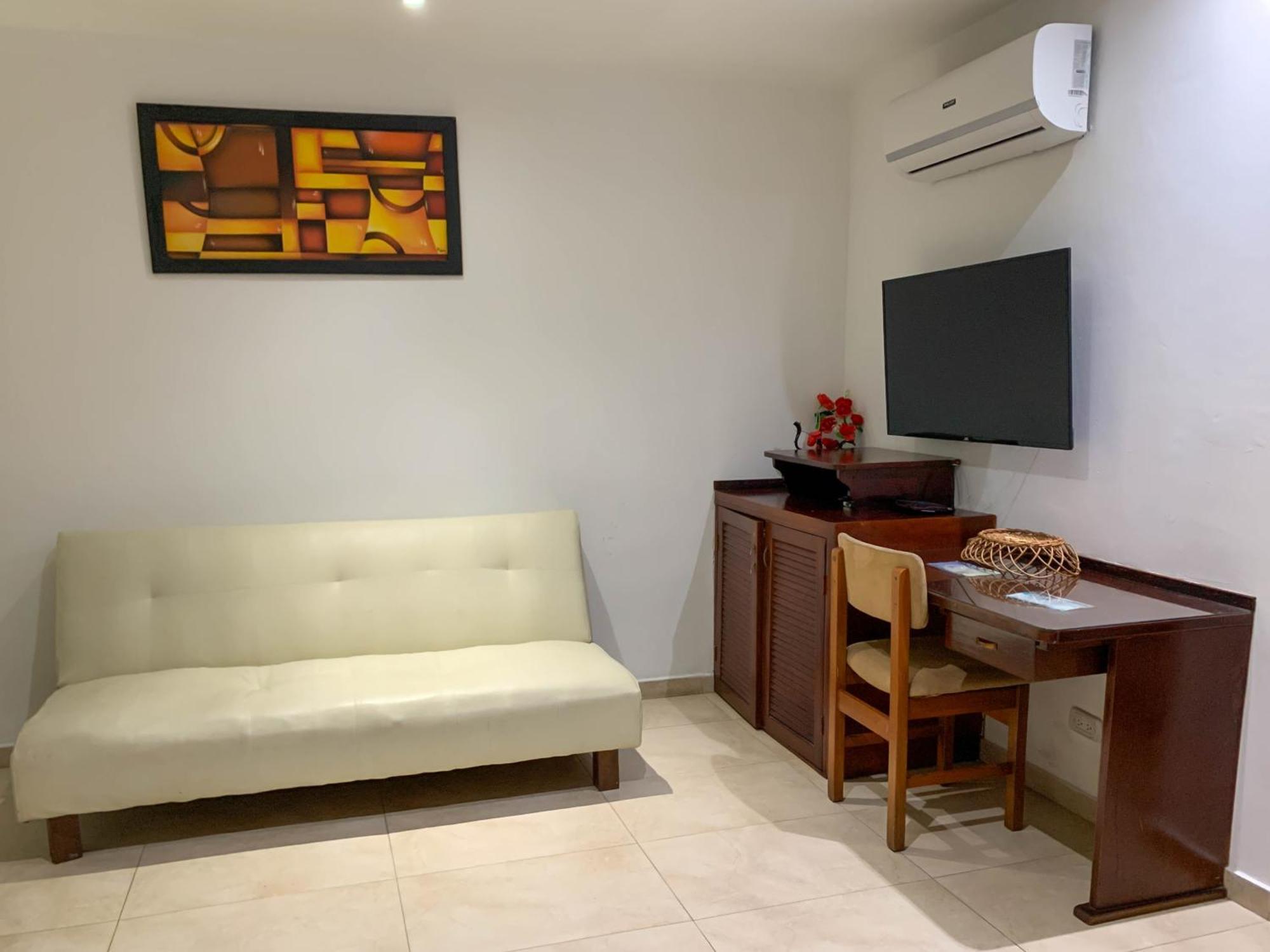 Coral Reef Hotel Cartagena